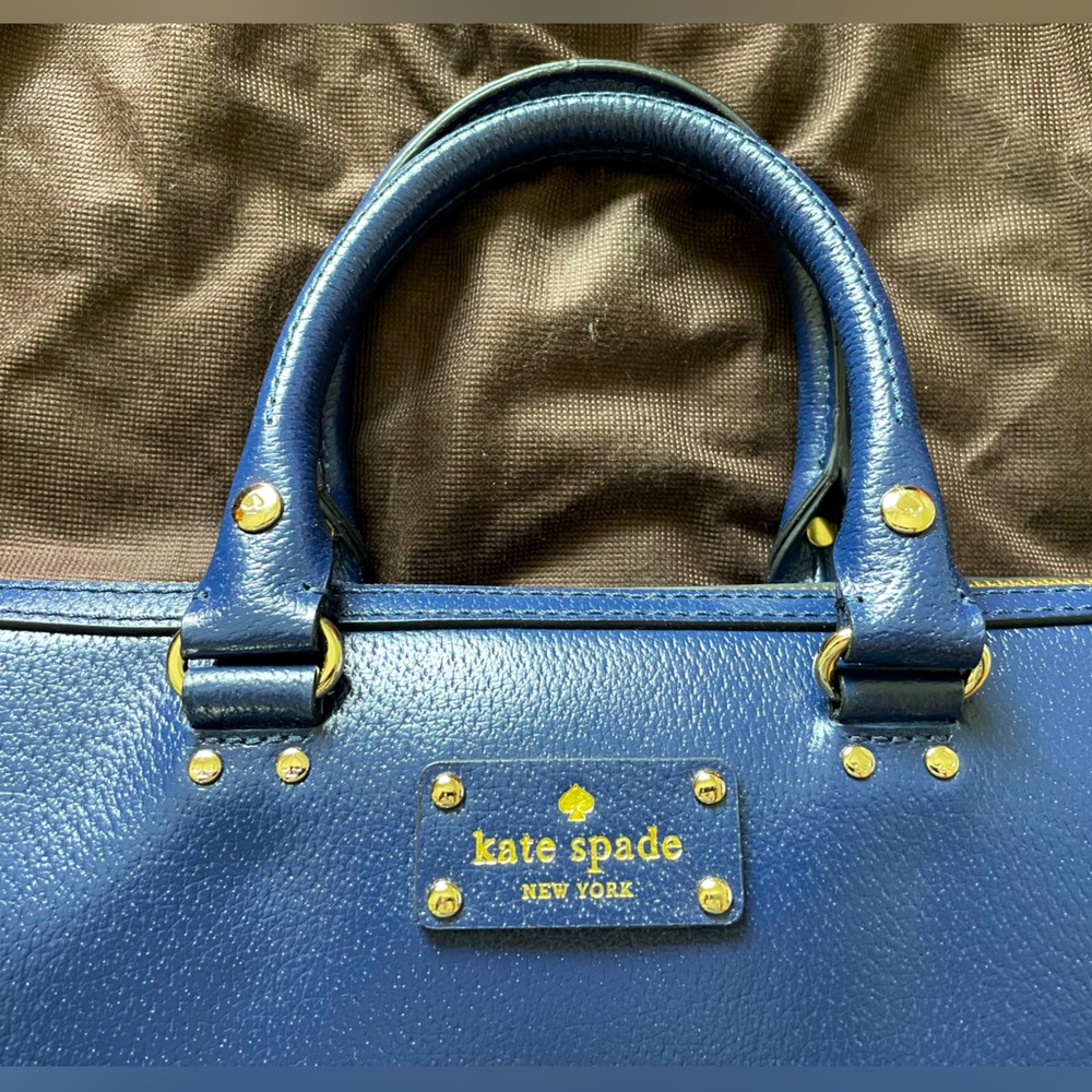 Wellesley Tanner. Very good condition. Used only once.